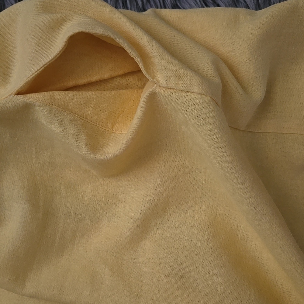 Briggs Yellow V-Neck Linen Sheath Dress with Pockets - Picture 4 of 5